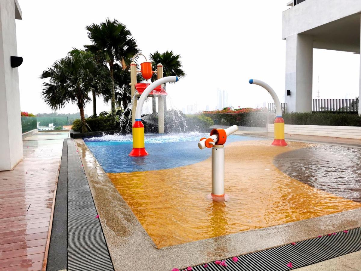 Mid Valley Southkey Mosaic Cozy Suite At جوهر بهرو المظهر الخارجي الصورة